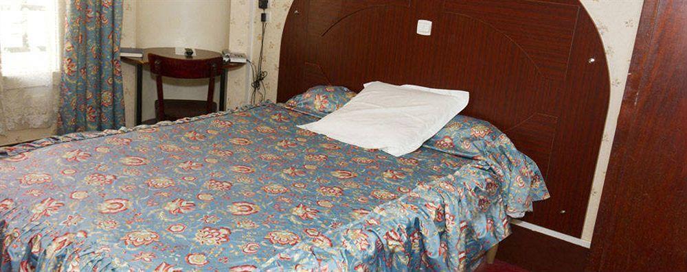 Hotel Maillot Neuilly-sur-Seine Zewnętrze zdjęcie